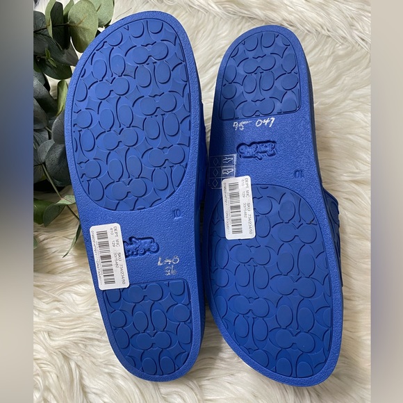 COACH Men's Signature Pool Slides - Picture 6 of 7